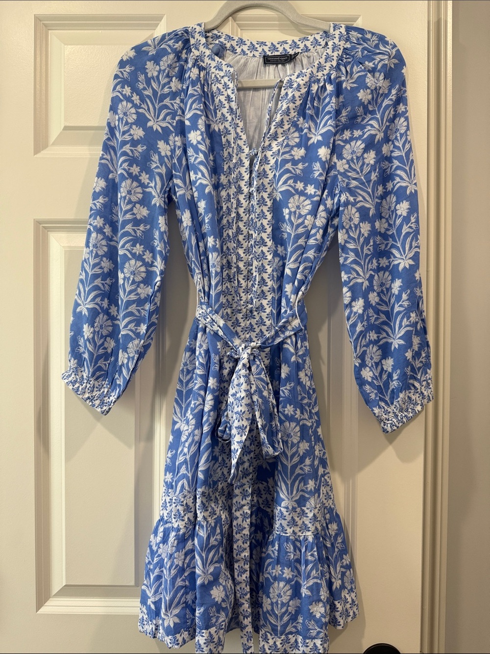 Vineyard Vines Blue and White Floral Tie-Waist Long Sleeve Dress
